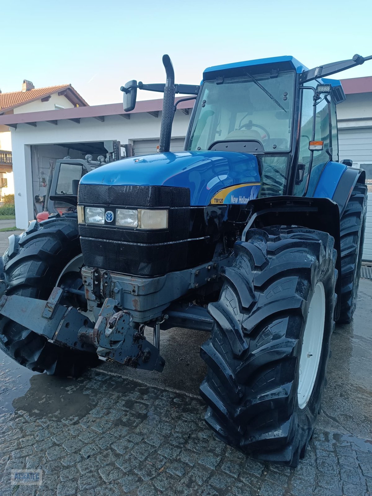 Traktor del tipo New Holland TM 135, Gebrauchtmaschine In Salching bei Straubing (Immagine 2)