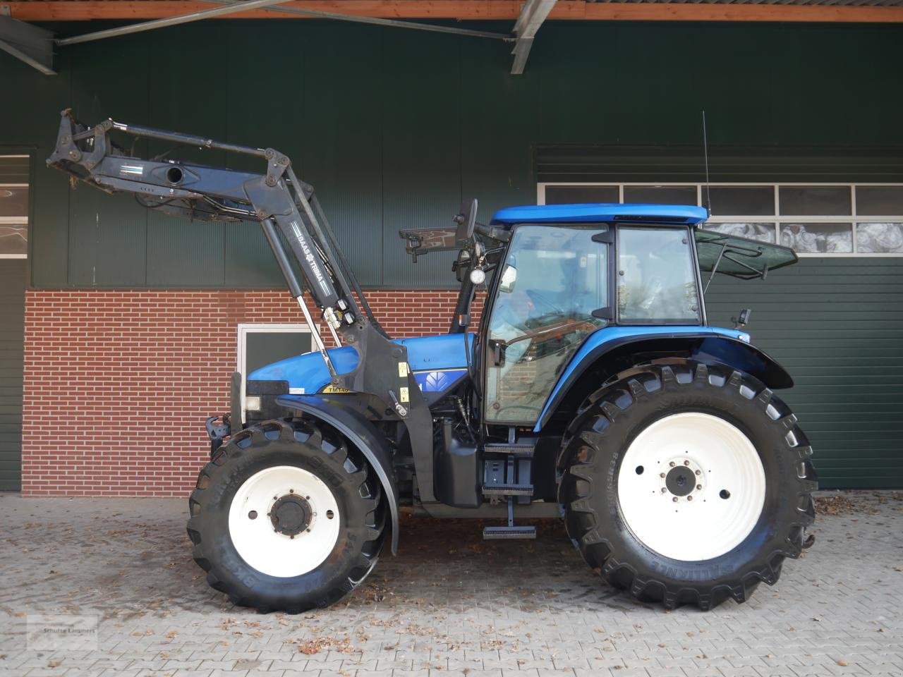 Traktor of the type New Holland TM 140 Range Command Frontlader, Gebrauchtmaschine in Borken (Picture 5)