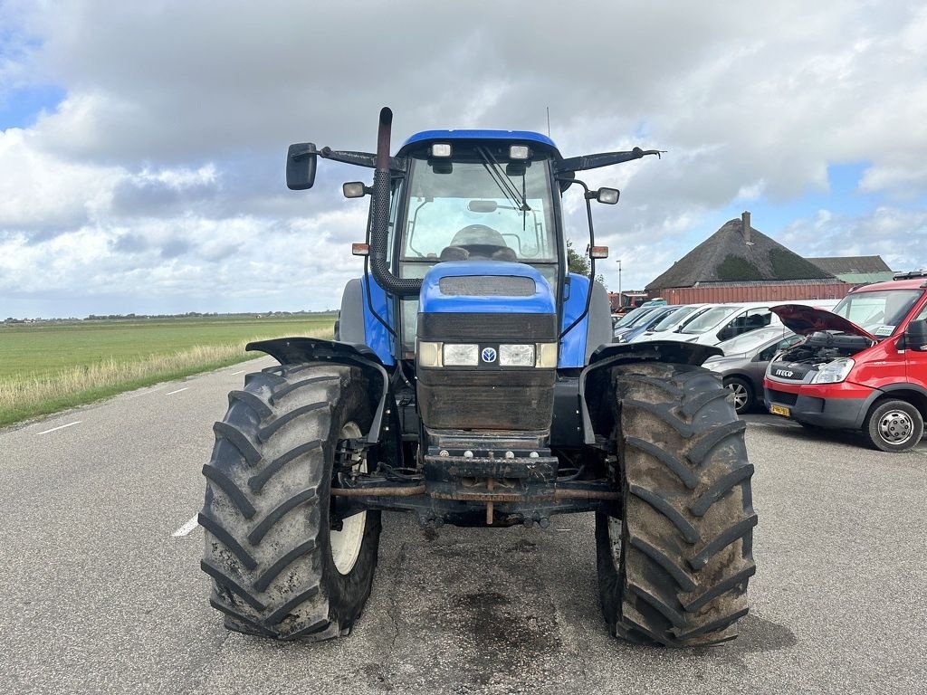 Traktor des Typs New Holland TM 140, Gebrauchtmaschine in Callantsoog (Bild 2)