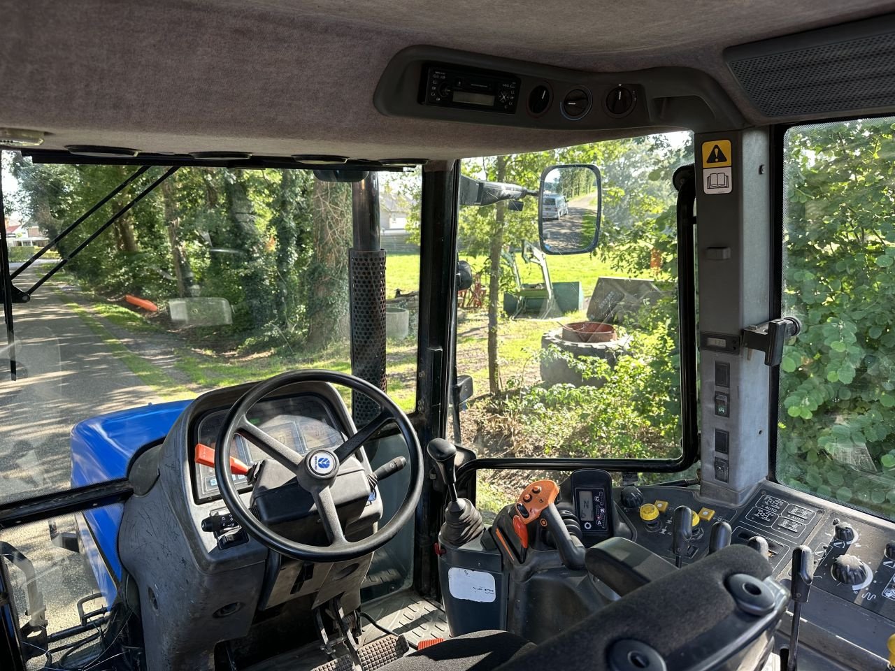 Traktor van het type New Holland TM 140, Gebrauchtmaschine in Rossum (Foto 8)