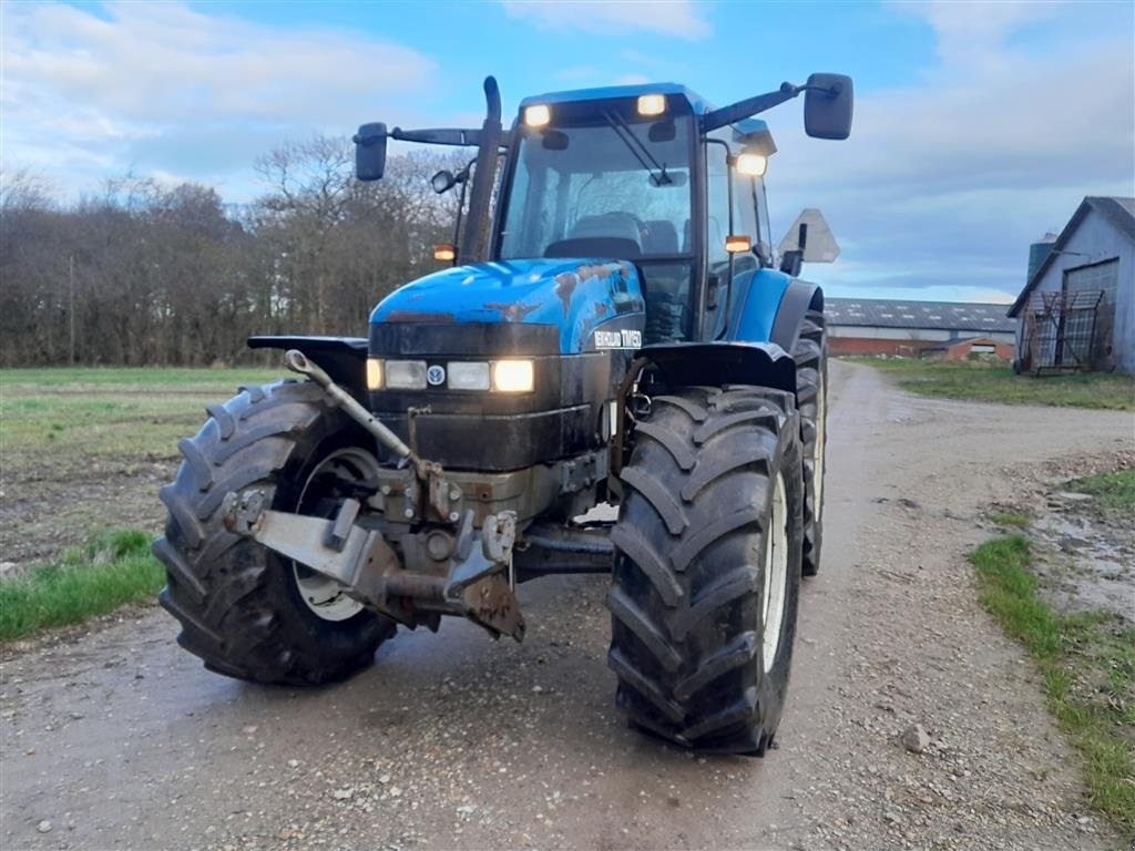 Traktor typu New Holland TM 150 Alm foraksel og frontlift, Gebrauchtmaschine v Skive (Obrázok 1)