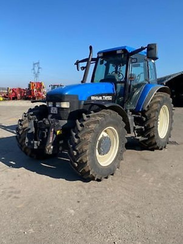 Traktor du type New Holland TM 150, Gebrauchtmaschine en Muespach (Photo 1)