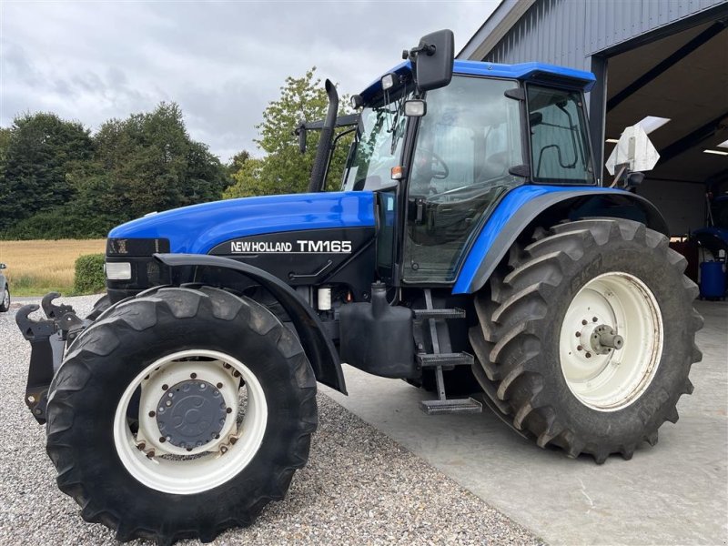 Traktor del tipo New Holland TM 165  Få timer, Gebrauchtmaschine en Vejle (Imagen 1)