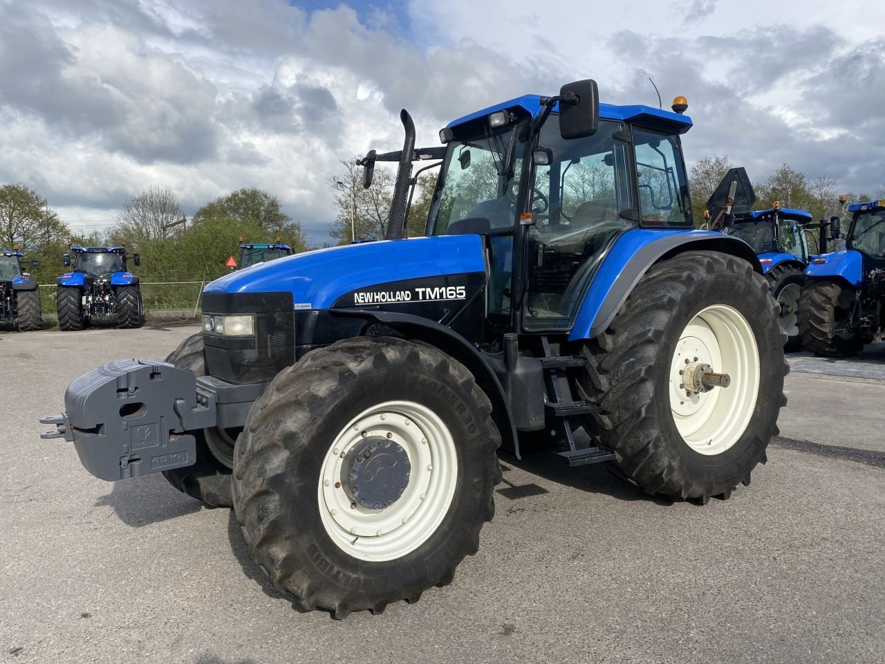 Traktor Türe ait New Holland TM 165, Gebrauchtmaschine içinde Heerenveen (resim 1)