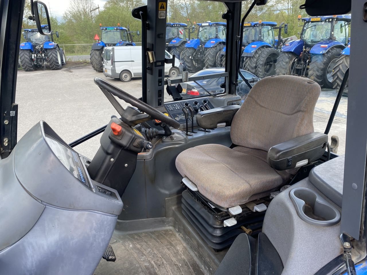 Traktor of the type New Holland TM 165, Gebrauchtmaschine in Heerenveen (Picture 7)