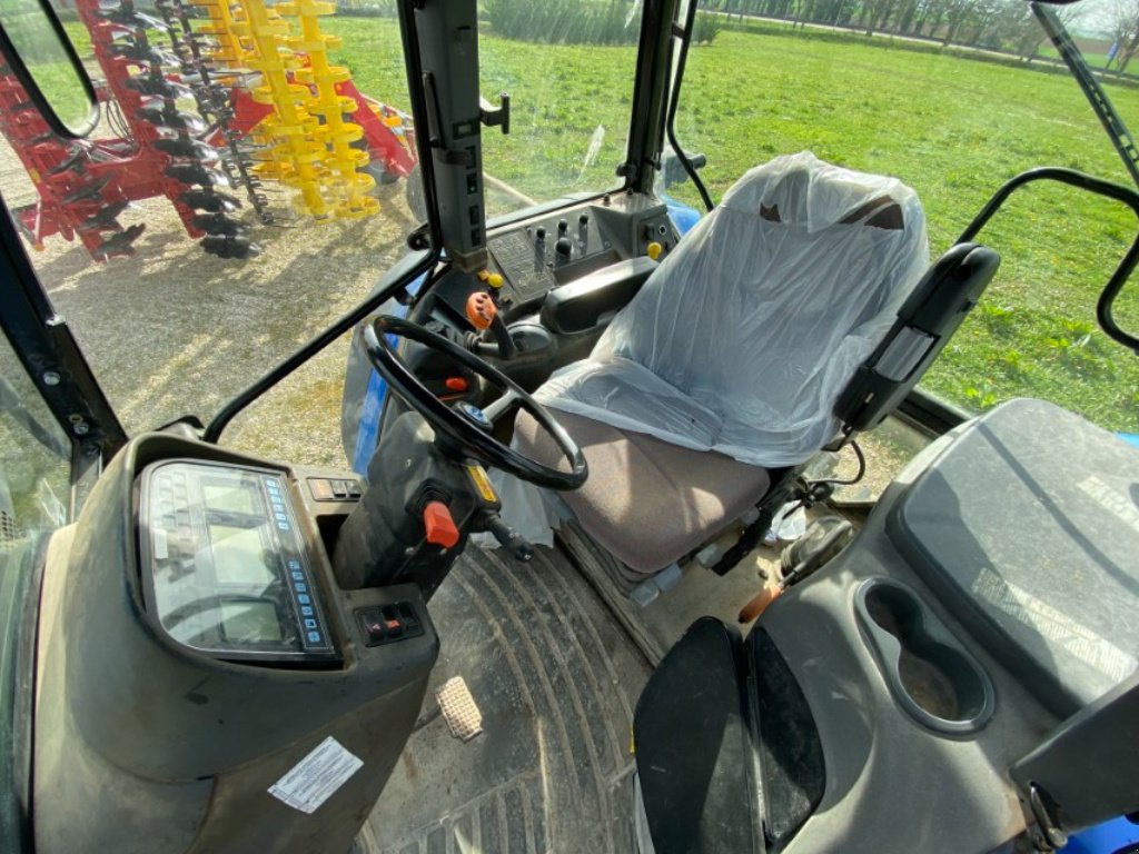 Traktor of the type New Holland tm 175, Gebrauchtmaschine in VERT TOULON (Picture 7)