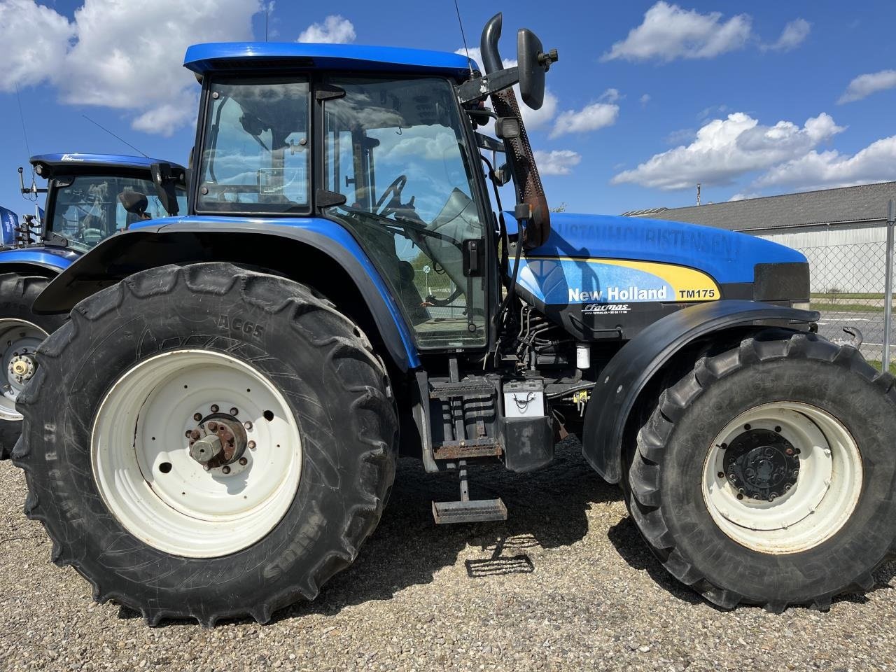 Traktor Türe ait New Holland TM 175, Gebrauchtmaschine içinde Skjern (resim 1)