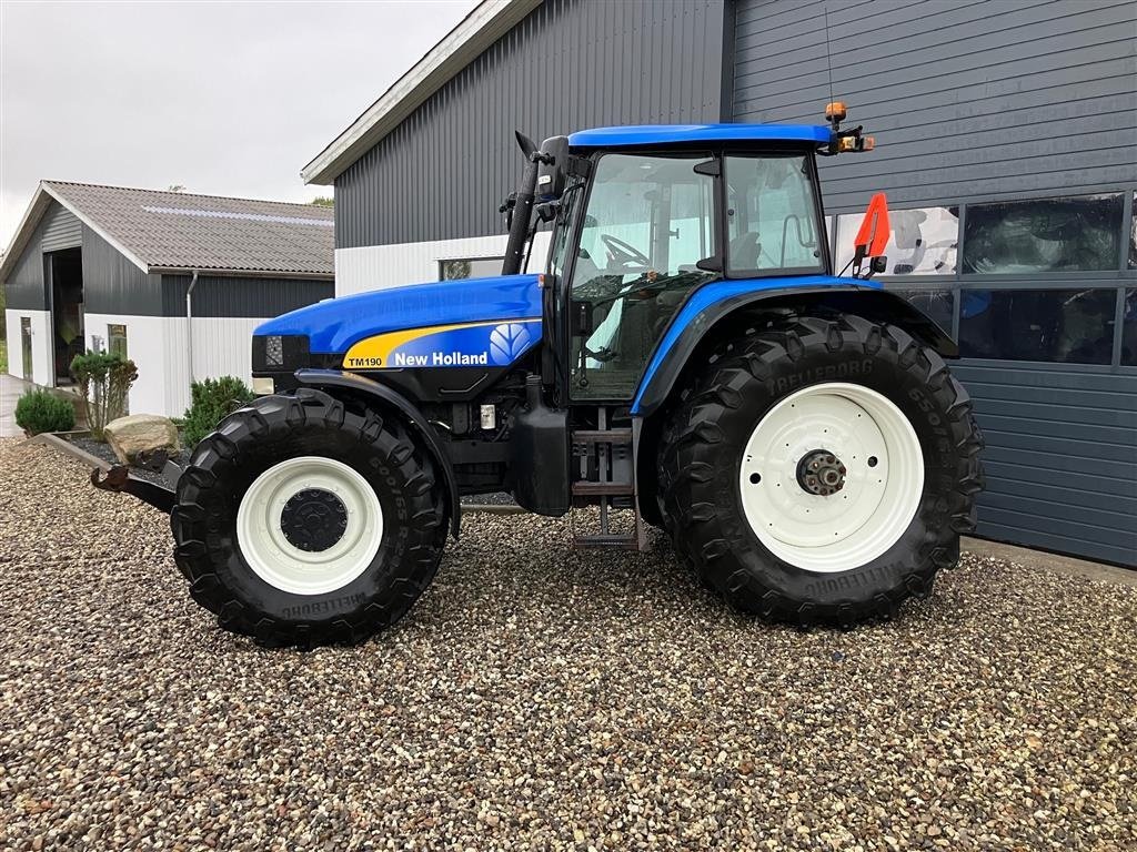 Traktor of the type New Holland TM 190 SS PÆN STAND, Gebrauchtmaschine in Thorsø (Picture 2)