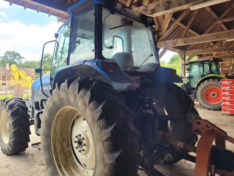 Traktor of the type New Holland TM115, Gebrauchtmaschine in BRAY en Val (Picture 5)