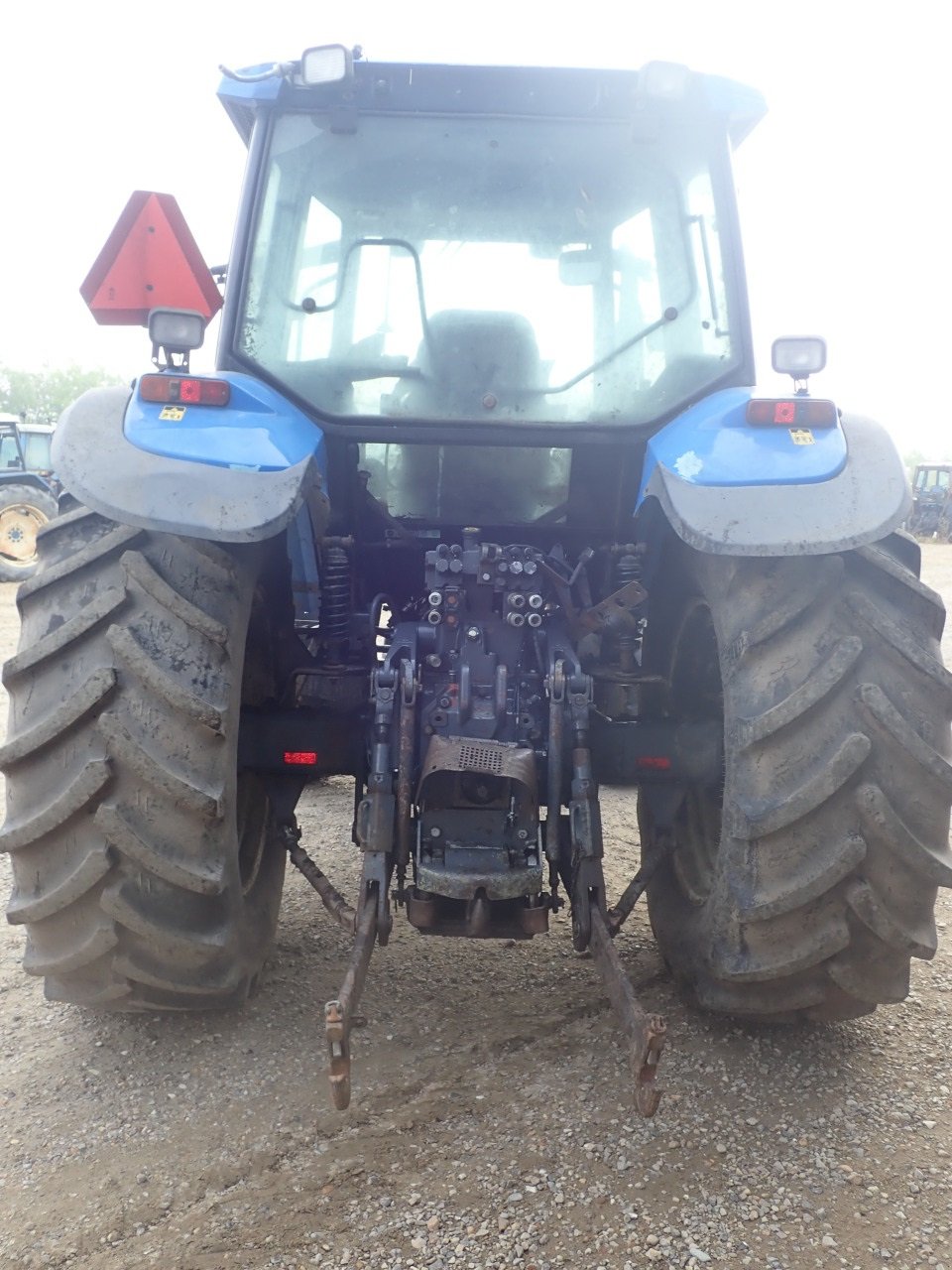 Traktor typu New Holland TM135, Gebrauchtmaschine v Viborg (Obrázok 4)