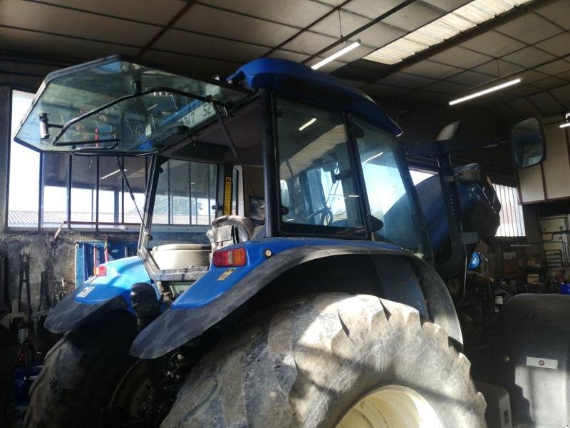 Traktor typu New Holland TM140, Gebrauchtmaschine w CHAUMONT (Zdjęcie 2)