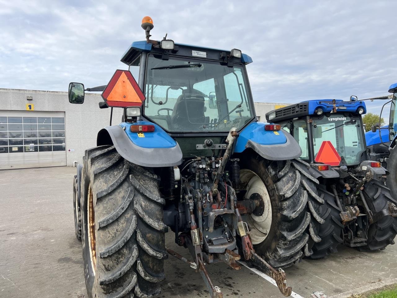 Traktor του τύπου New Holland TM150, Gebrauchtmaschine σε Hadsten (Φωτογραφία 2)