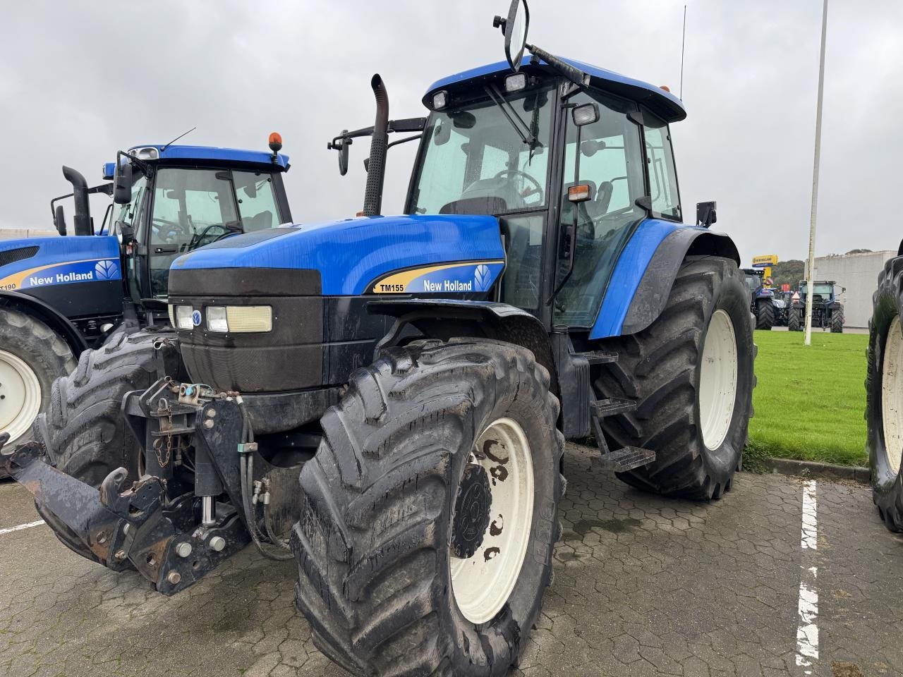 Traktor du type New Holland TM155 DL-SS, Gebrauchtmaschine en Hadsten (Photo 1)