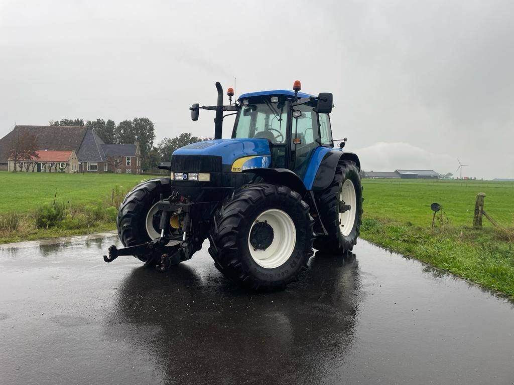 Traktor типа New Holland TM175 Frontlinkage and frontpto, Gebrauchtmaschine в Marknesse (Фотография 7)