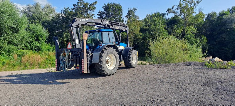 Traktor du type New Holland TM175, Gebrauchtmaschine en Heerbrugg (Photo 5)