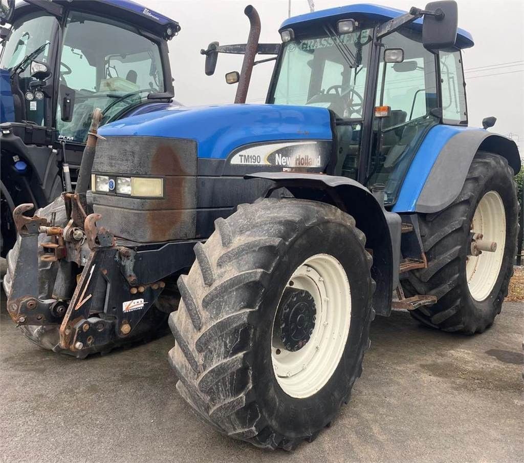 Traktor des Typs New Holland TM190, Gebrauchtmaschine in Bant (Bild 1)