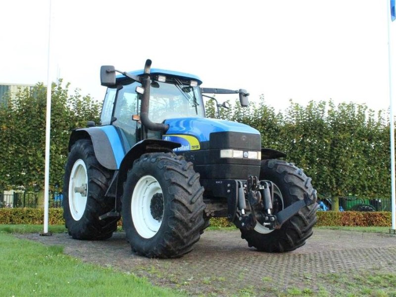 Traktor типа New Holland TM190, Gebrauchtmaschine в Bant