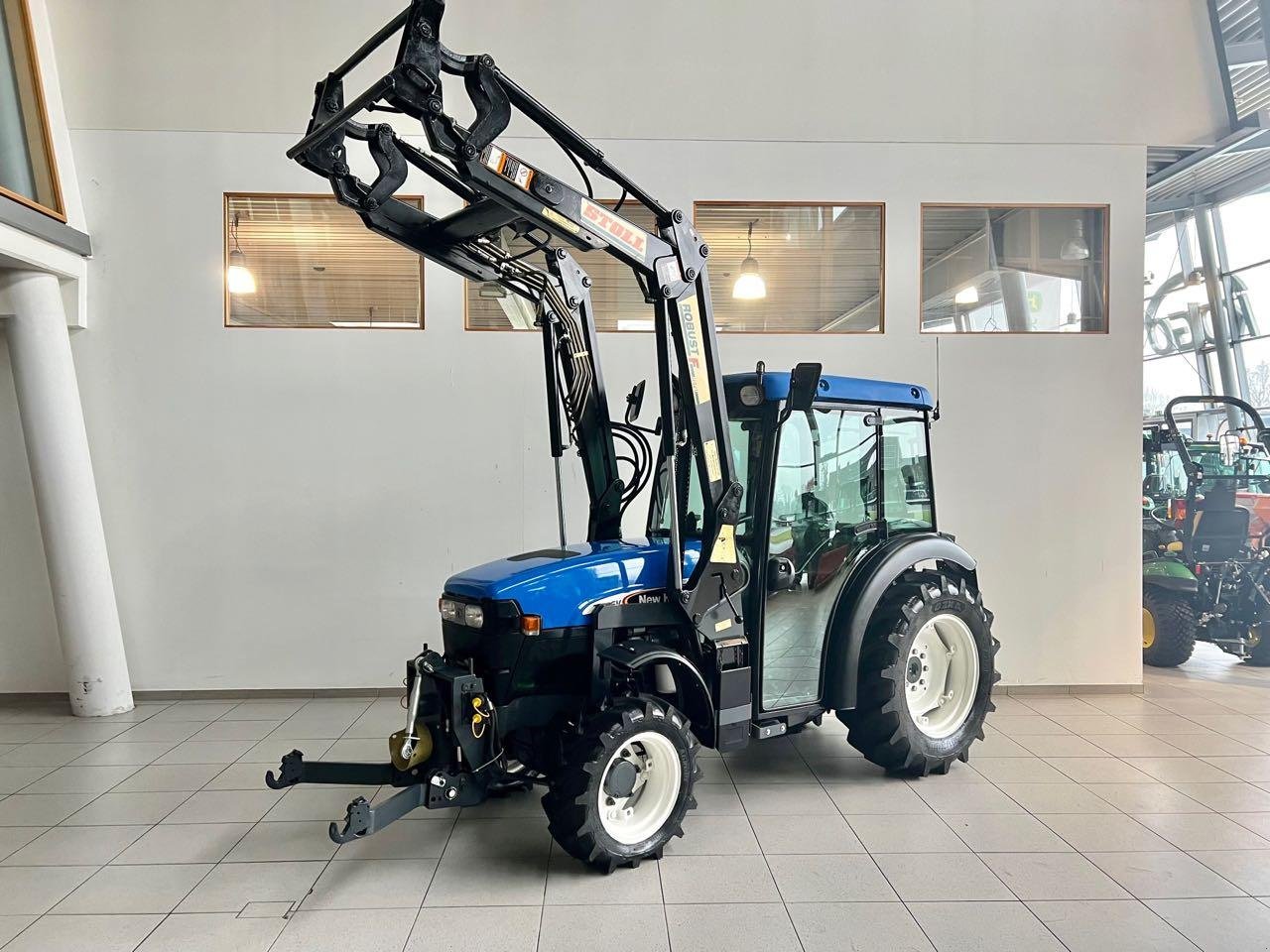 Traktor от тип New Holland TN 55 V, Gebrauchtmaschine в Neubeckum (Снимка 3)