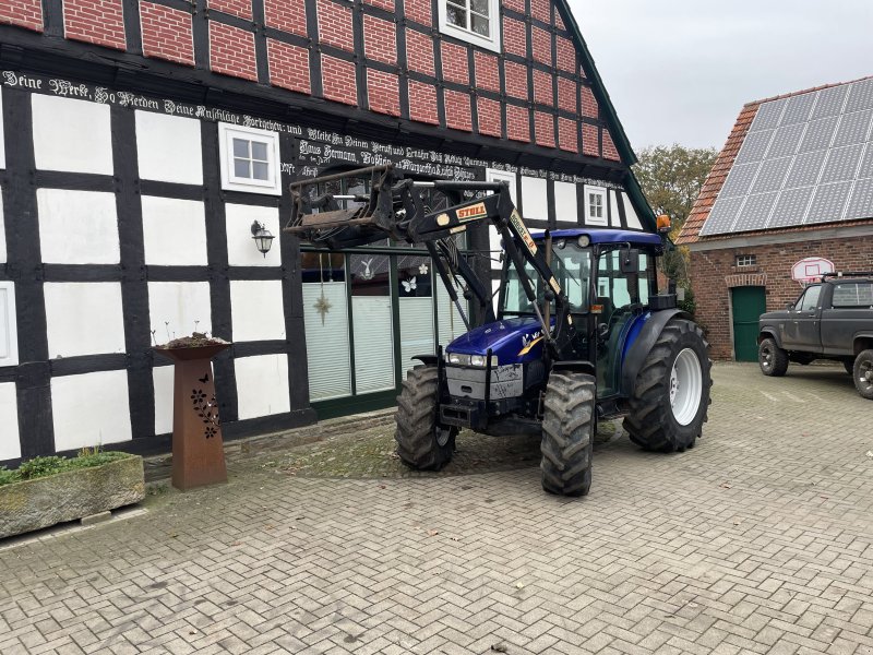 Traktor от тип New Holland TN 75, Gebrauchtmaschine в Hunteburg (Снимка 1)