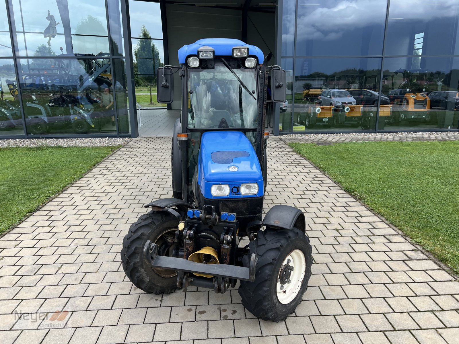 Traktor del tipo New Holland TN 95 NA, Gebrauchtmaschine en Bad Waldsee Mennisweiler (Imagen 4)