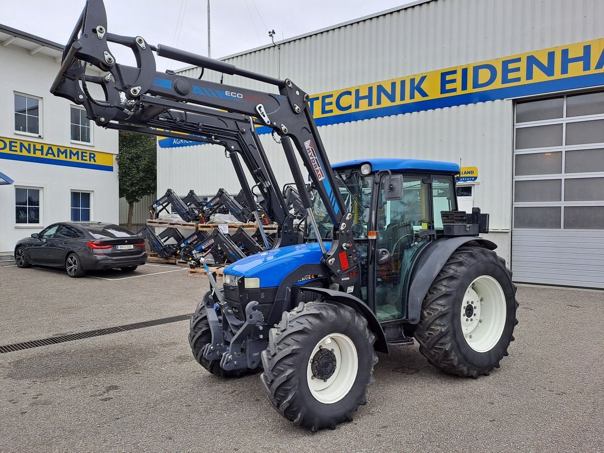 Traktor типа New Holland TN-D 70 A DeLuxe, Gebrauchtmaschine в Burgkirchen (Фотография 2)