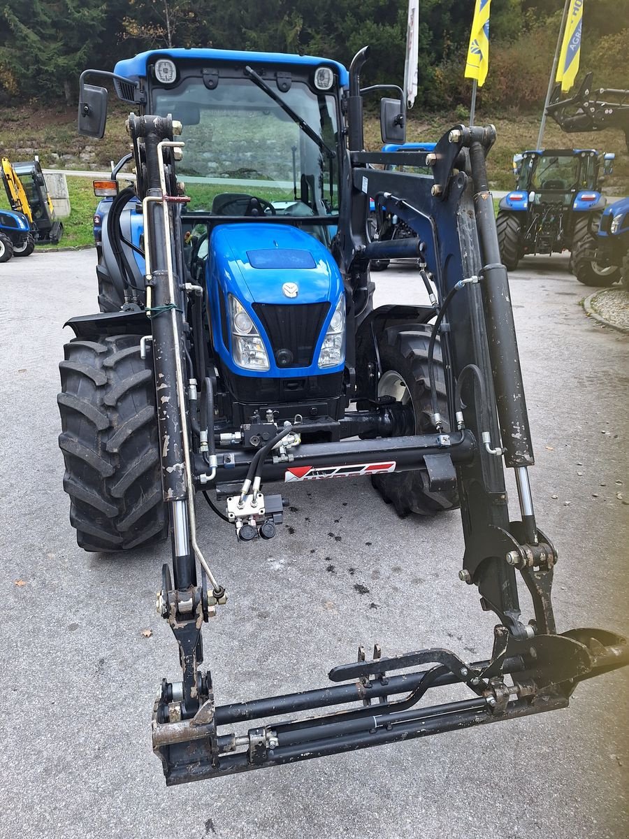 Traktor du type New Holland TN-D 70, Gebrauchtmaschine en Burgkirchen (Photo 2)