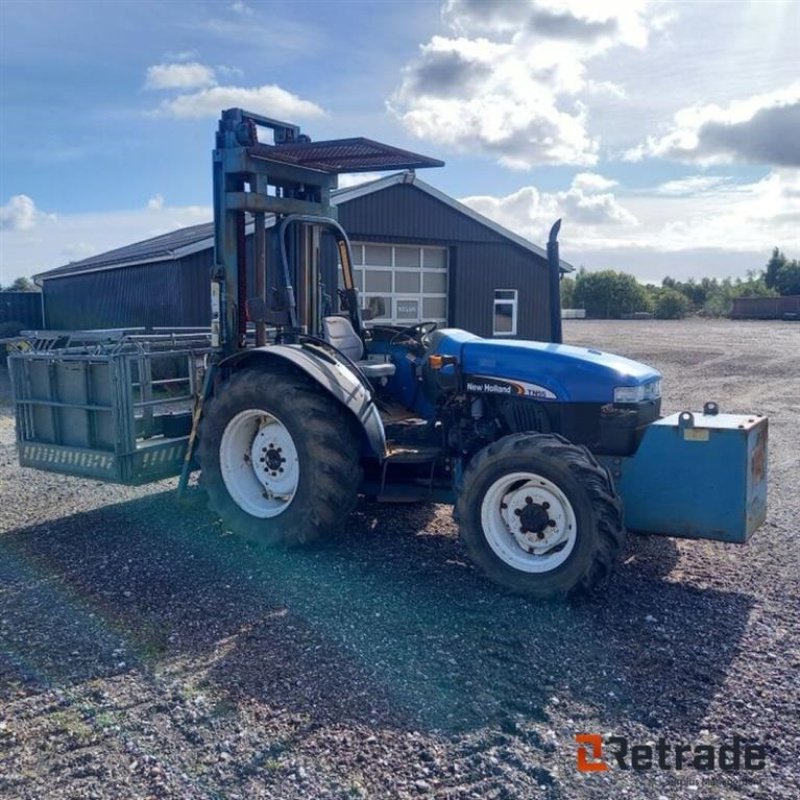 Traktor tipa New Holland TN55 med byggelift., Gebrauchtmaschine u Rødovre (Slika 3)