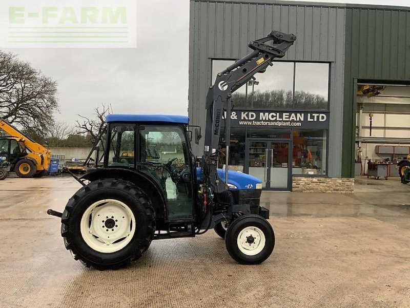 Traktor of the type New Holland tn55d tractor (st21728) D, Gebrauchtmaschine in SHAFTESBURY (Picture 1)