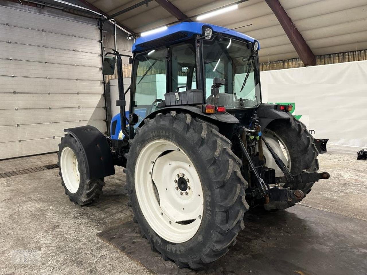 Traktor van het type New Holland TN75SA, Gebrauchtmaschine in Pragsdorf (Foto 3)