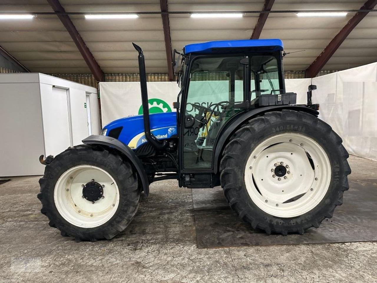 Traktor del tipo New Holland TN75SA, Gebrauchtmaschine en Pragsdorf (Imagen 15)