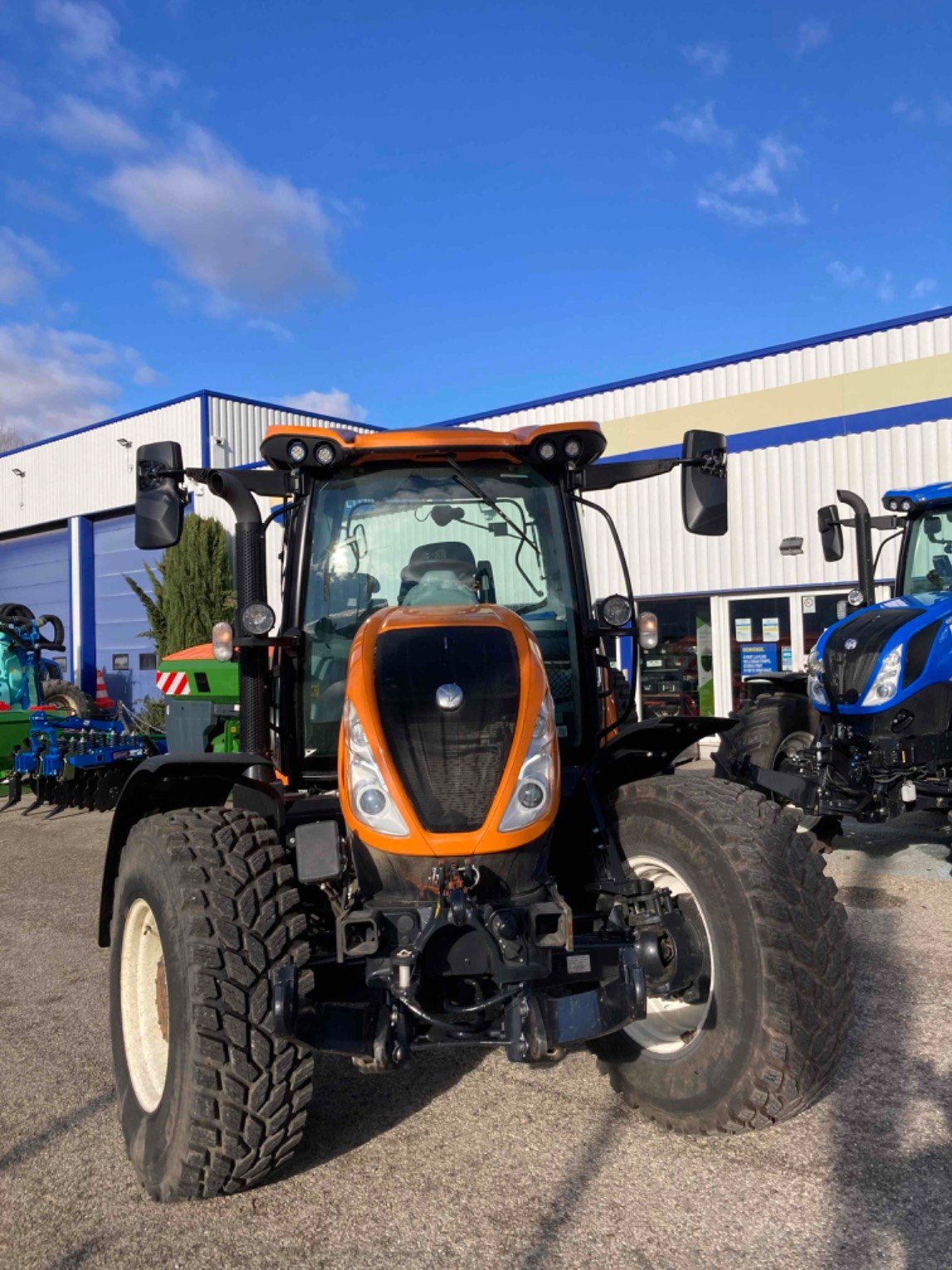 Traktor tipa New Holland Tracteur agricole T5.110 AUTO COMMAND New Holland, Gebrauchtmaschine u ROYNAC (Slika 3)