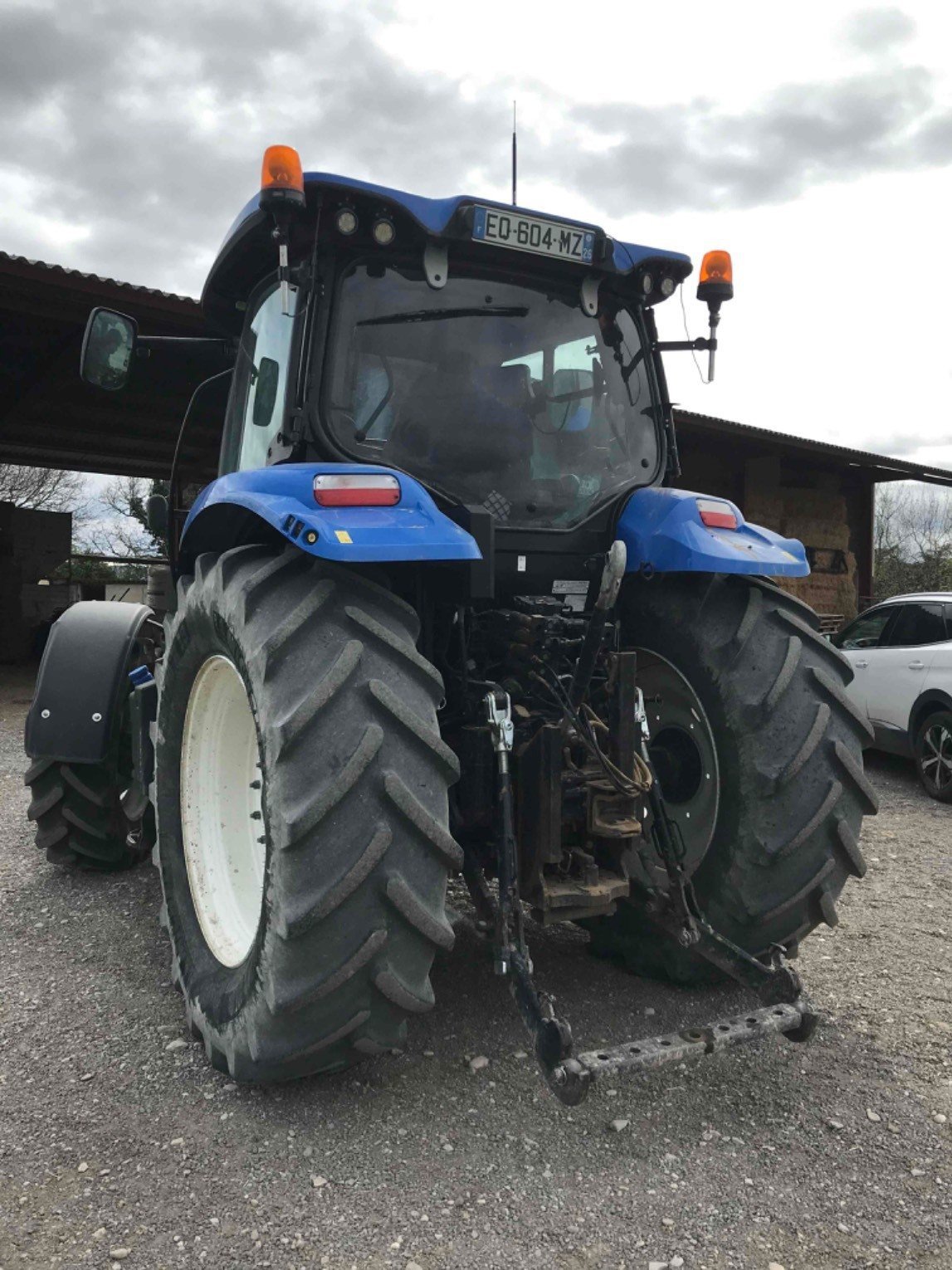 Traktor Türe ait New Holland Tracteur agricole T6.145 AUTO COMMAND New Holland, Gebrauchtmaschine içinde ROYNAC (resim 3)