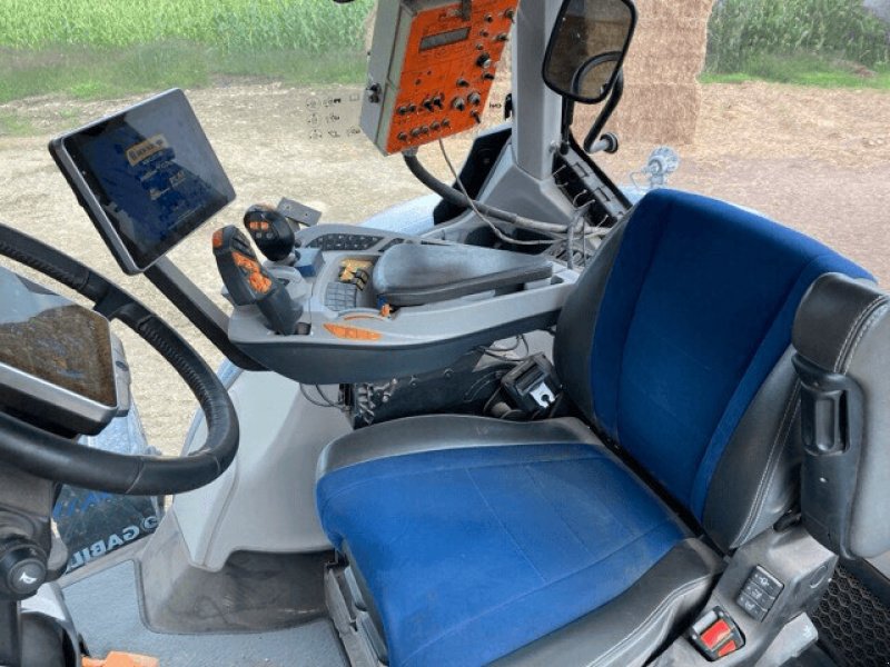 Traktor des Typs New Holland TRACTEUR N-H T7.275 HD, Gebrauchtmaschine in PONTIVY (Bild 6)