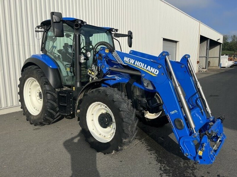 Traktor typu New Holland TRACTEUR NH T5-120 T4F, Gebrauchtmaschine w Paray-le-monial (Zdjęcie 2)