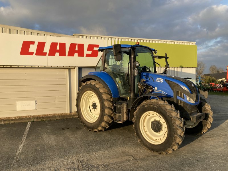 Traktor του τύπου New Holland TRACTEUR NH T5-120 T4F, Gebrauchtmaschine σε ST CLEMENT DE LA PLACE (Φωτογραφία 1)