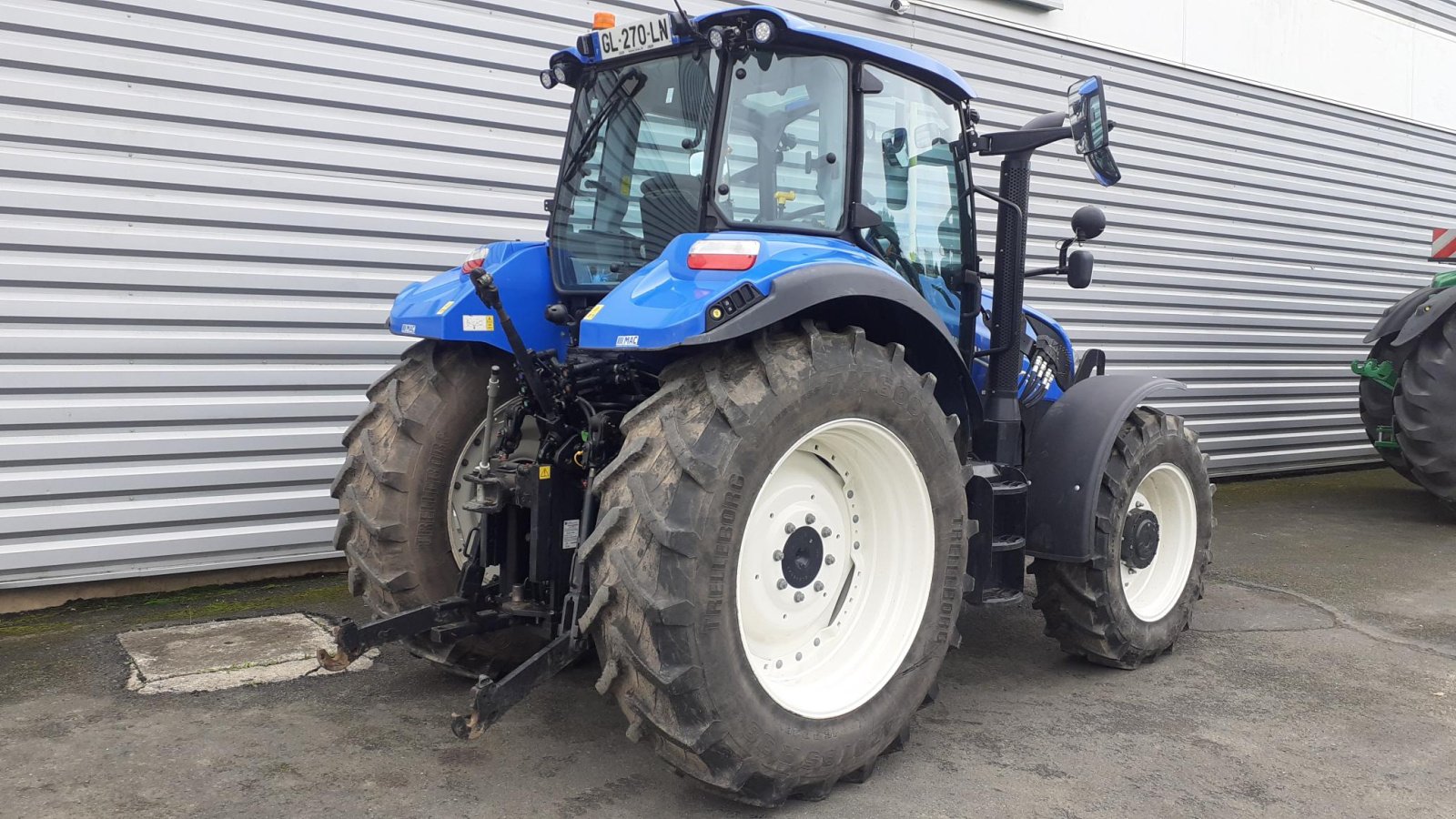 Traktor typu New Holland TRACTEUR OCC, Gebrauchtmaschine w Les Touches (Zdjęcie 3)