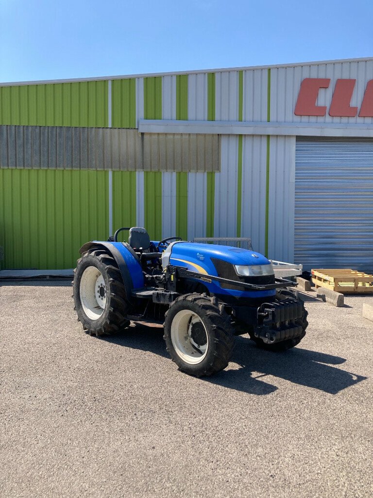 Traktor tipa New Holland TRACTEUR, Gebrauchtmaschine u SAINT ANDIOL (Slika 1)