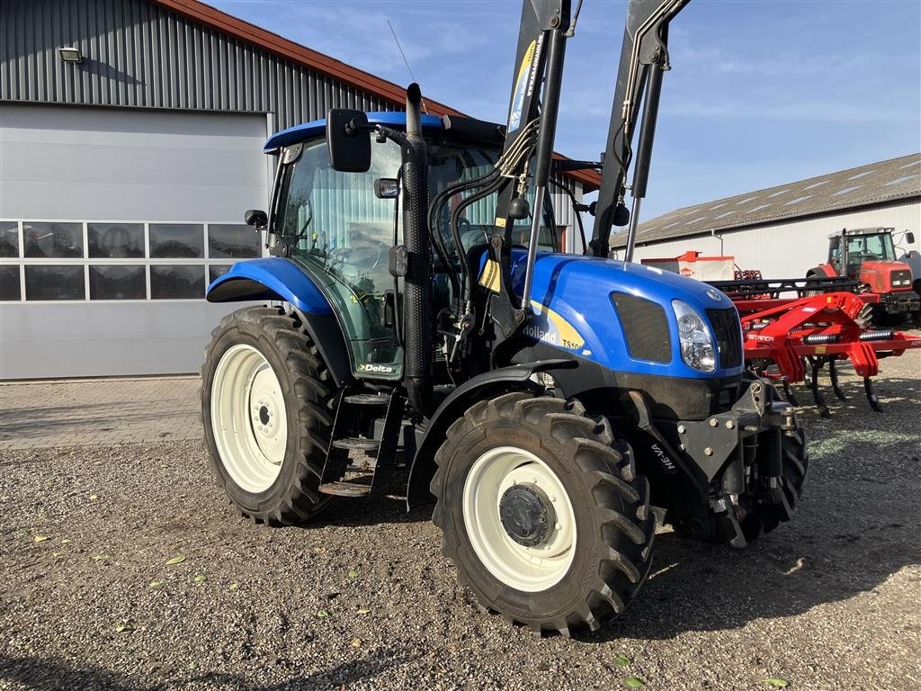 Traktor van het type New Holland TS 100 men Læsser Rigtig Velholdt, Gebrauchtmaschine in Svenstrup J (Foto 1)