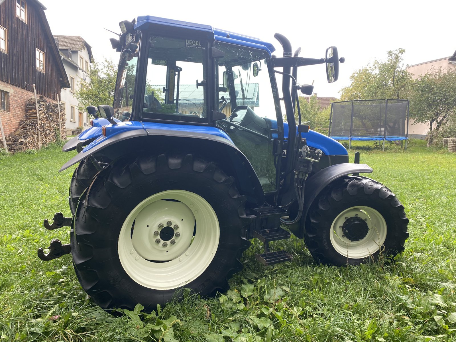 Traktor des Typs New Holland TS 100, Gebrauchtmaschine in Oberkotzau (Bild 6)