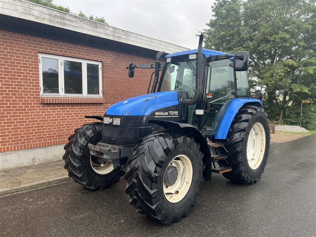 Traktor van het type New Holland TS 115 DL, Gebrauchtmaschine in Vejle (Foto 1)