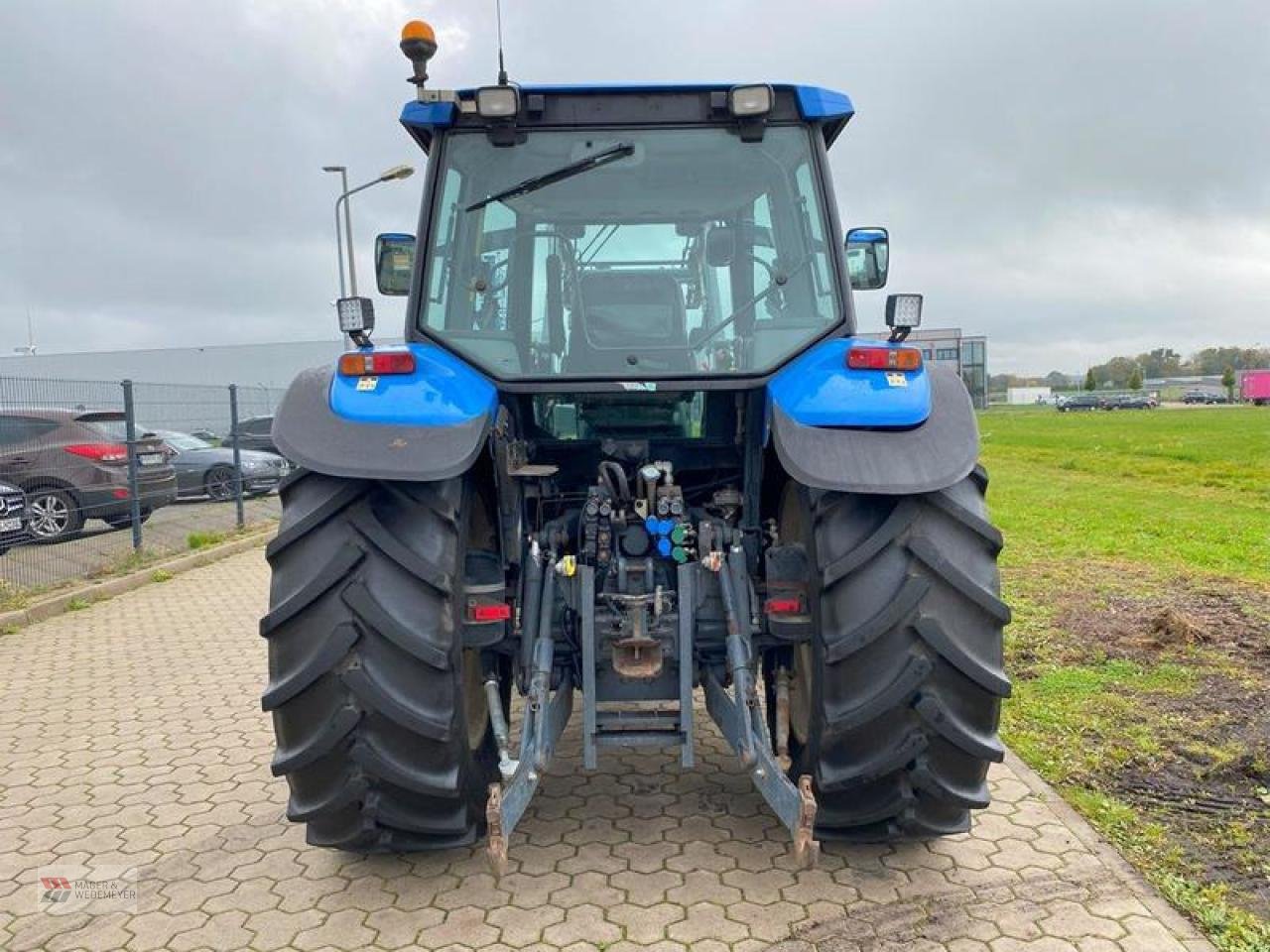 Traktor типа New Holland TS 115 MIT FRONTLADER & DRUCKLUFT, Gebrauchtmaschine в Oyten (Фотография 5)