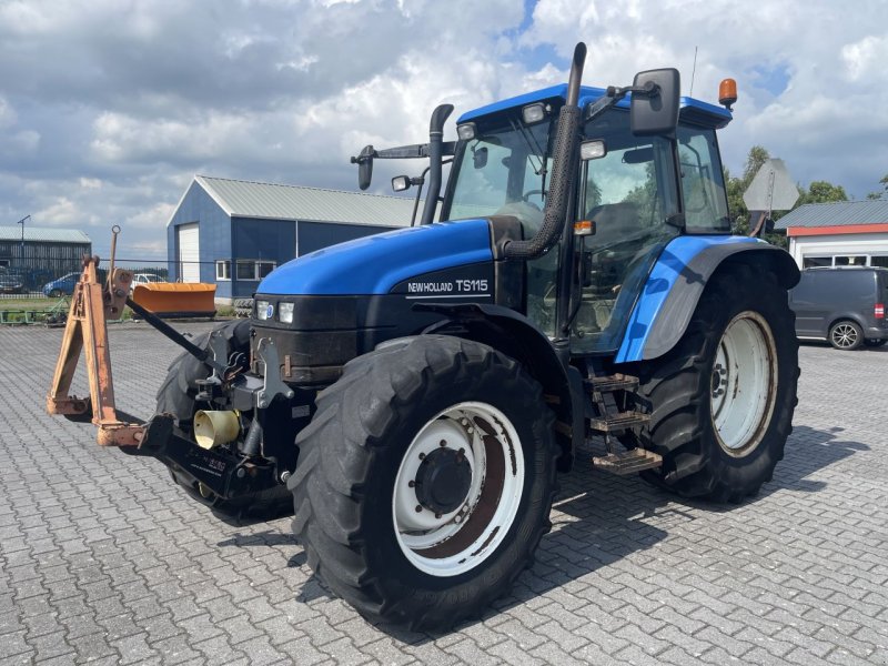 Traktor от тип New Holland TS 115, Gebrauchtmaschine в Tweede Exloermond (Снимка 1)