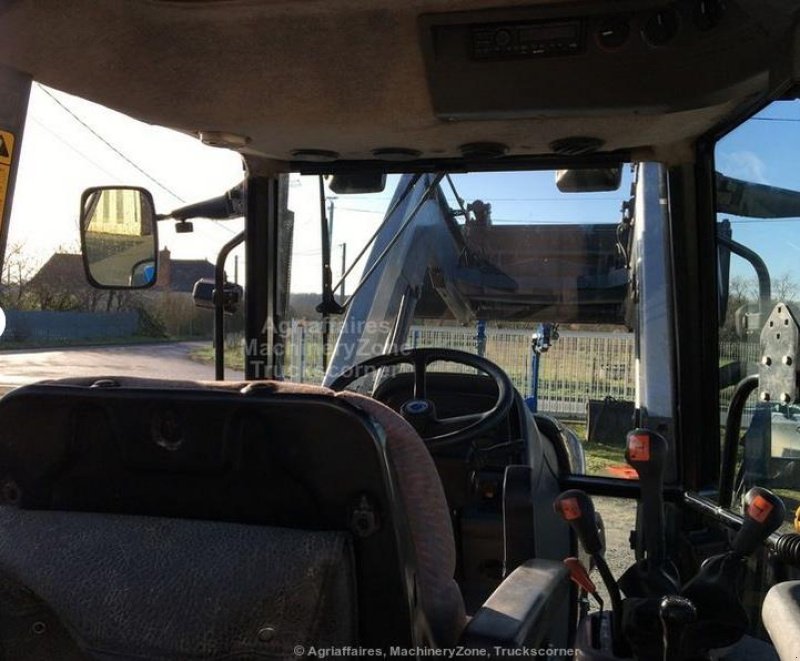 Traktor of the type New Holland TS 115, Gebrauchtmaschine in BARACE (Picture 5)