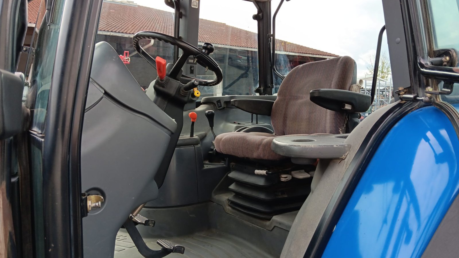 Traktor του τύπου New Holland TS 115, Gebrauchtmaschine σε Pfarrkirchen (Φωτογραφία 14)