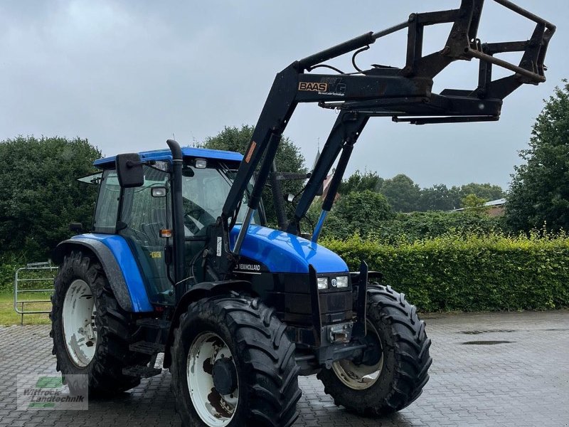 Traktor typu New Holland TS 115, Gebrauchtmaschine w Rhede / Brual