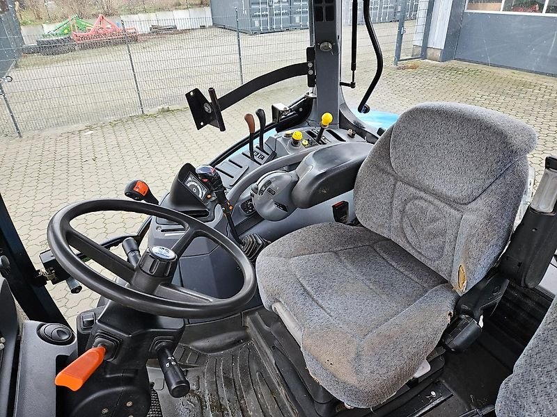 Traktor a típus New Holland TS 125A, Gebrauchtmaschine ekkor: Honigsee (Kép 12)