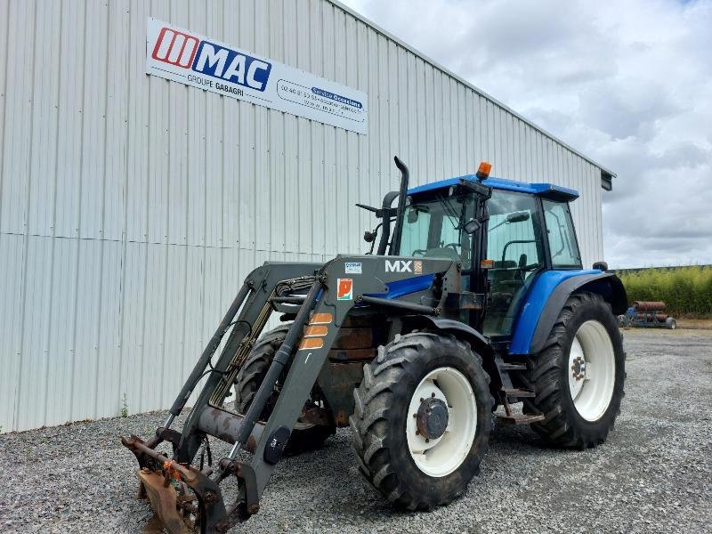 Traktor Türe ait New Holland TS100, Gebrauchtmaschine içinde CHATEAUBRIANT CEDEX (resim 1)