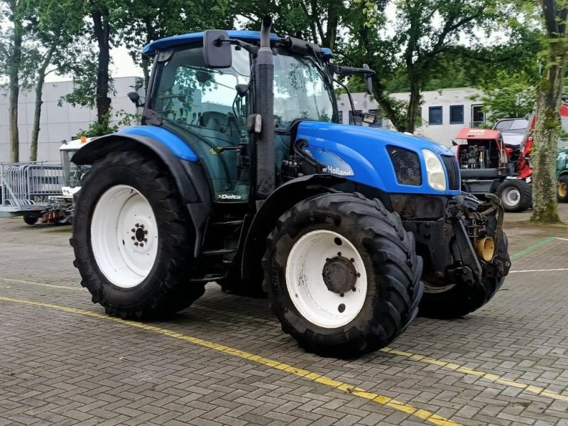 Traktor от тип New Holland TS100A, Gebrauchtmaschine в Groningen (Снимка 1)