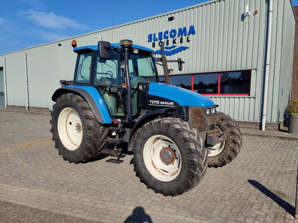 Traktor typu New Holland TS115, Gebrauchtmaschine w BOEKEL (Zdjęcie 4)