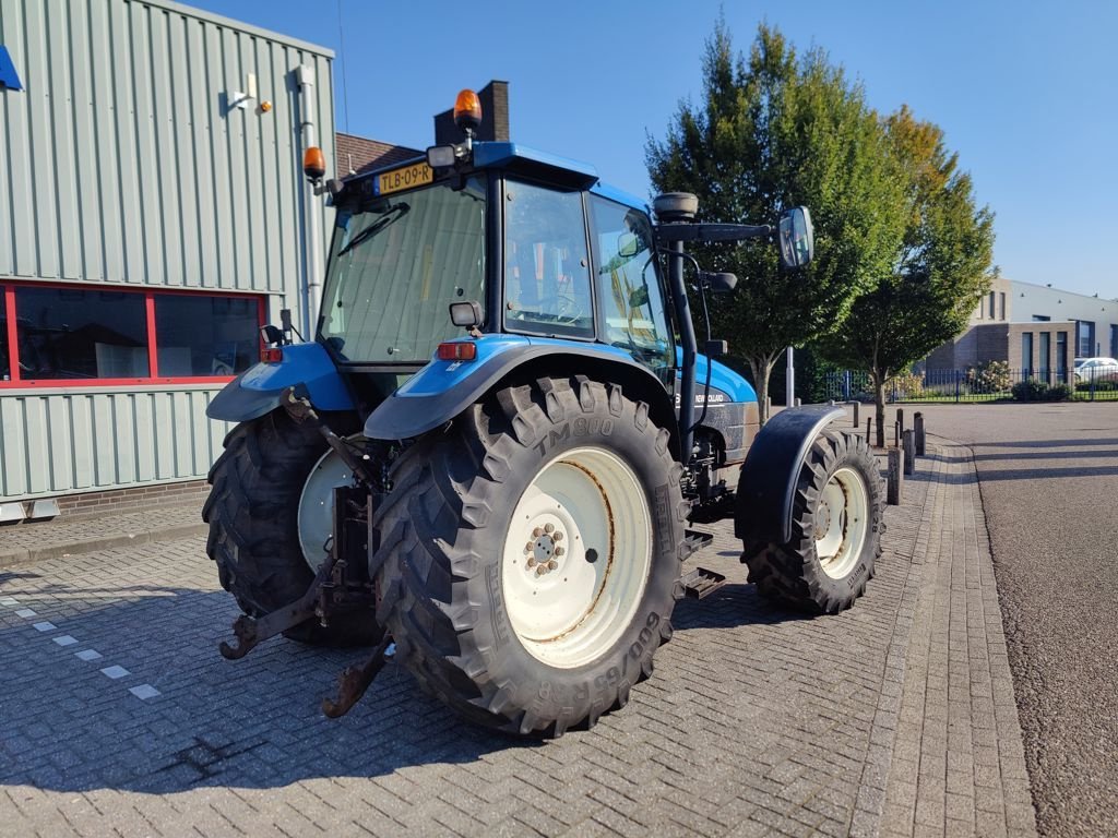 Traktor of the type New Holland TS115, Gebrauchtmaschine in BOEKEL (Picture 3)